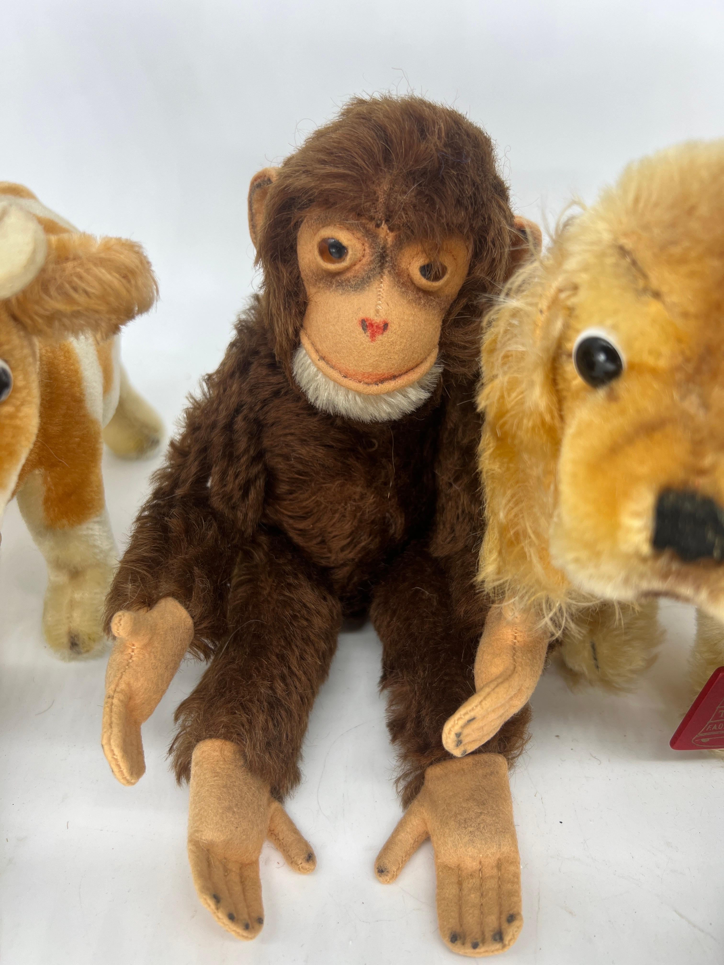 20th Century 9 Antique & Vintage Miniature Stuffed Animals Mostly Steiff For Sale