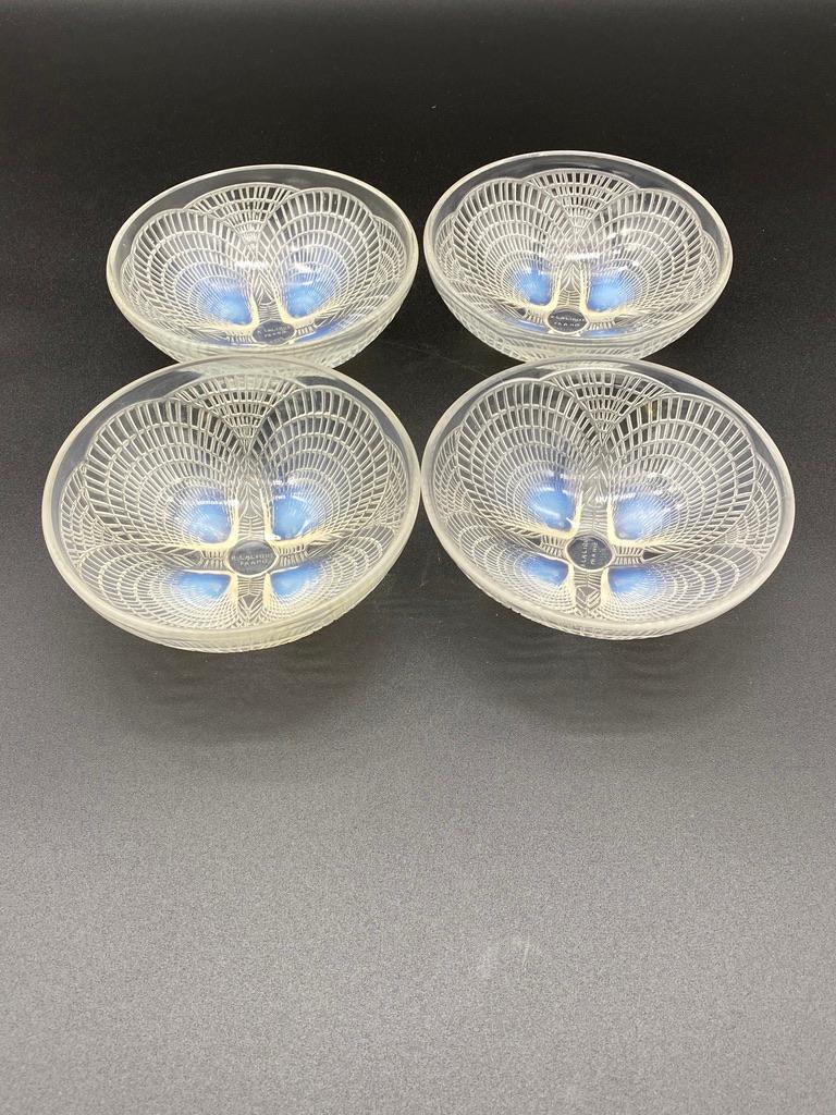 9 Art Deco Rene Lalique Coquilles Glass Bowls In Excellent Condition In SAINT-OUEN-SUR-SEINE, FR