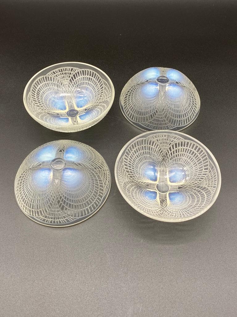 Early 20th Century 9 Art Deco Rene Lalique Coquilles Glass Bowls