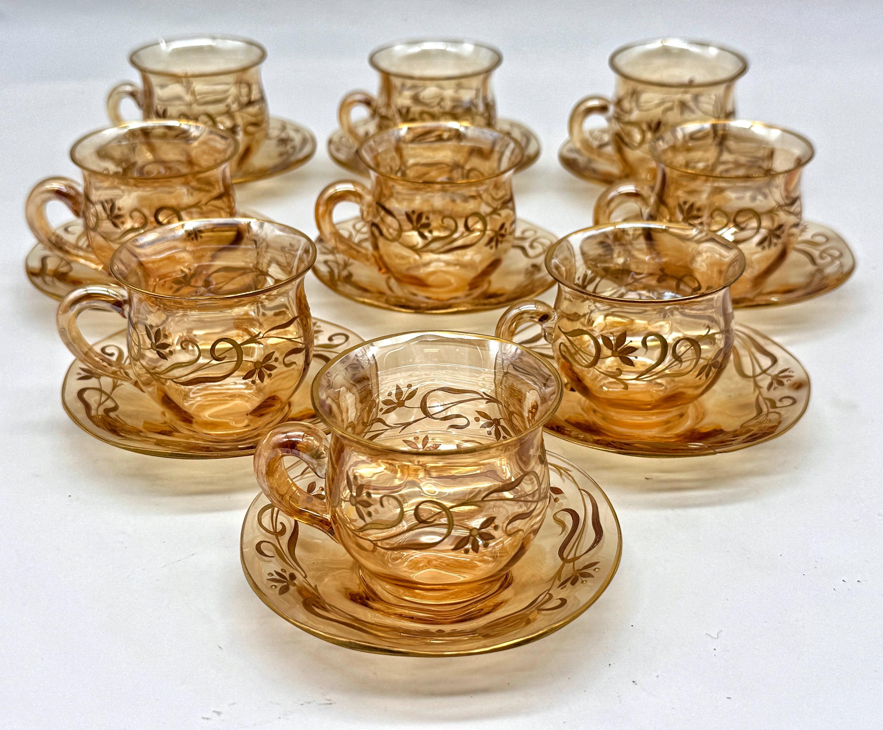 9 Art Nouveau Citrin vergoldet Emaille Kristall Demitasse Tassen & Untertassen, Atrib. Moser (Art nouveau) im Angebot