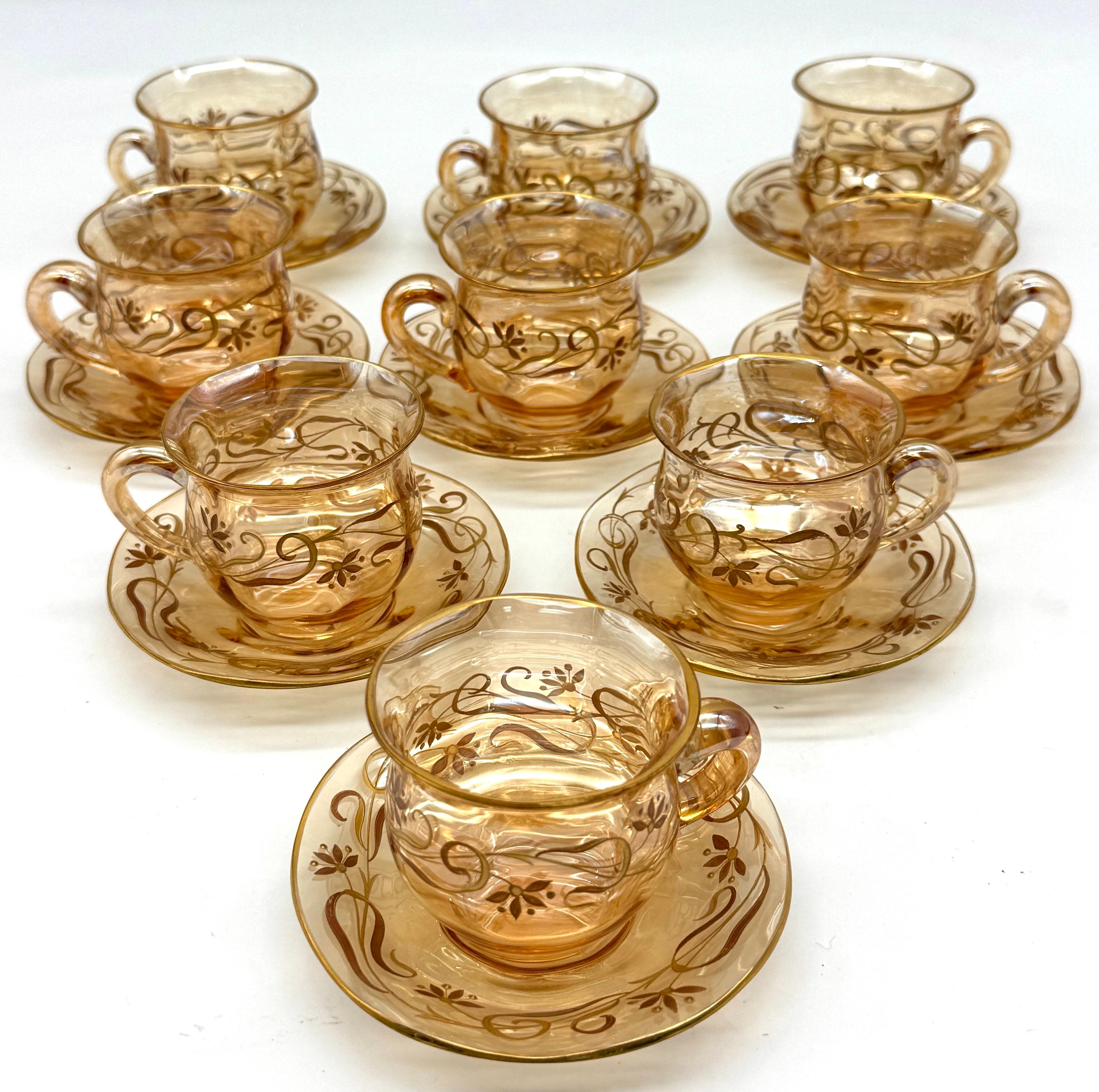 9 Art Nouveau Citrin vergoldet Emaille Kristall Demitasse Tassen & Untertassen, Atrib. Moser (20. Jahrhundert) im Angebot
