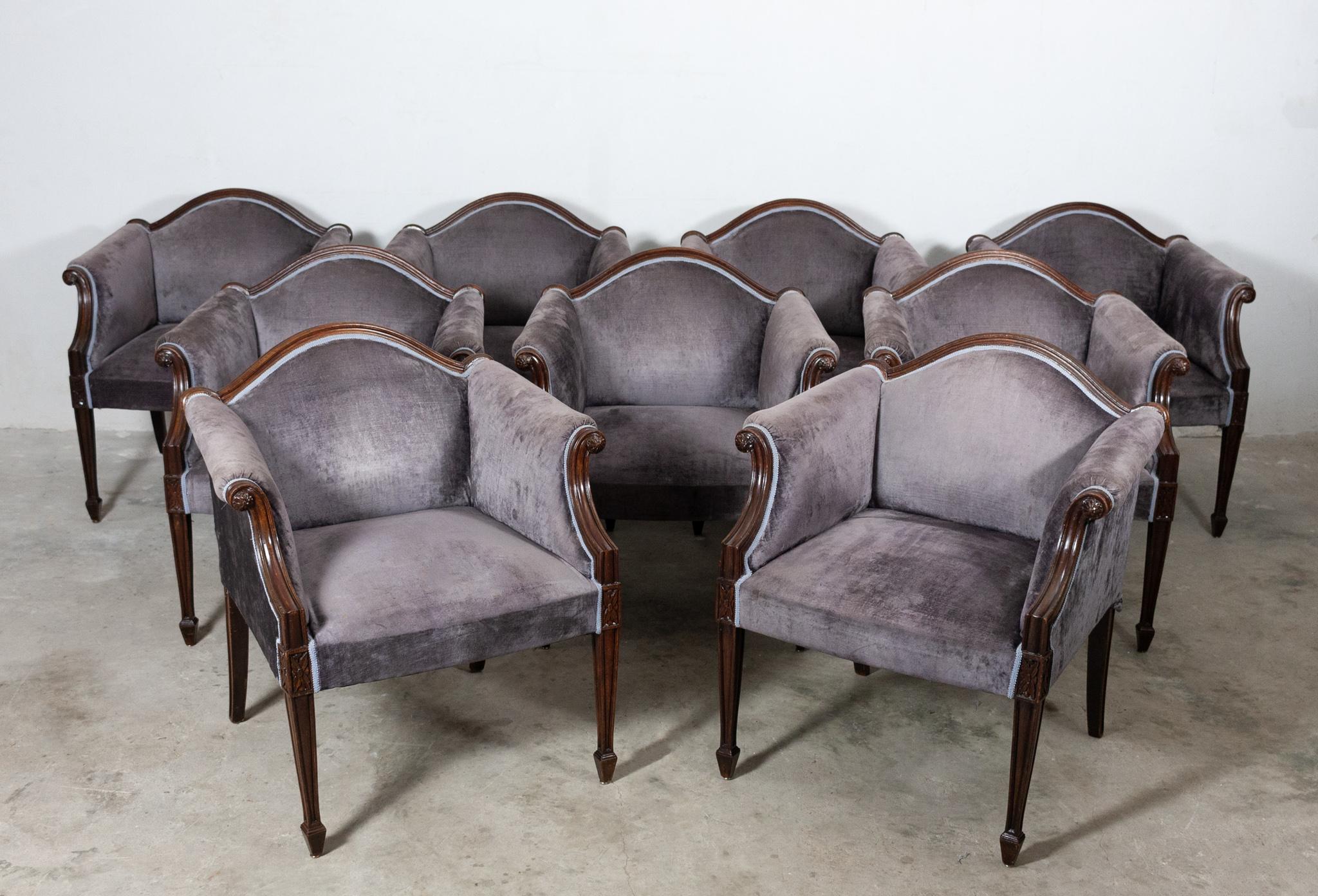 bergère Louis XV Style armchairs. Very unusual to find 8 pieces of this wonderful chairs. I love the shape off this chairs. Upholstery in a Purple velvet. Inner springs. Good construction. Nice carving. Ideal for Hotel lobby. Grand cafe. Ore a Club.