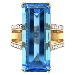 9 Carat Blue Topaz and Diamond Gold Vintage Ring
