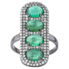 9 Carat Silver Diamond and Emerald Cocktail Ring, Modern Design, India