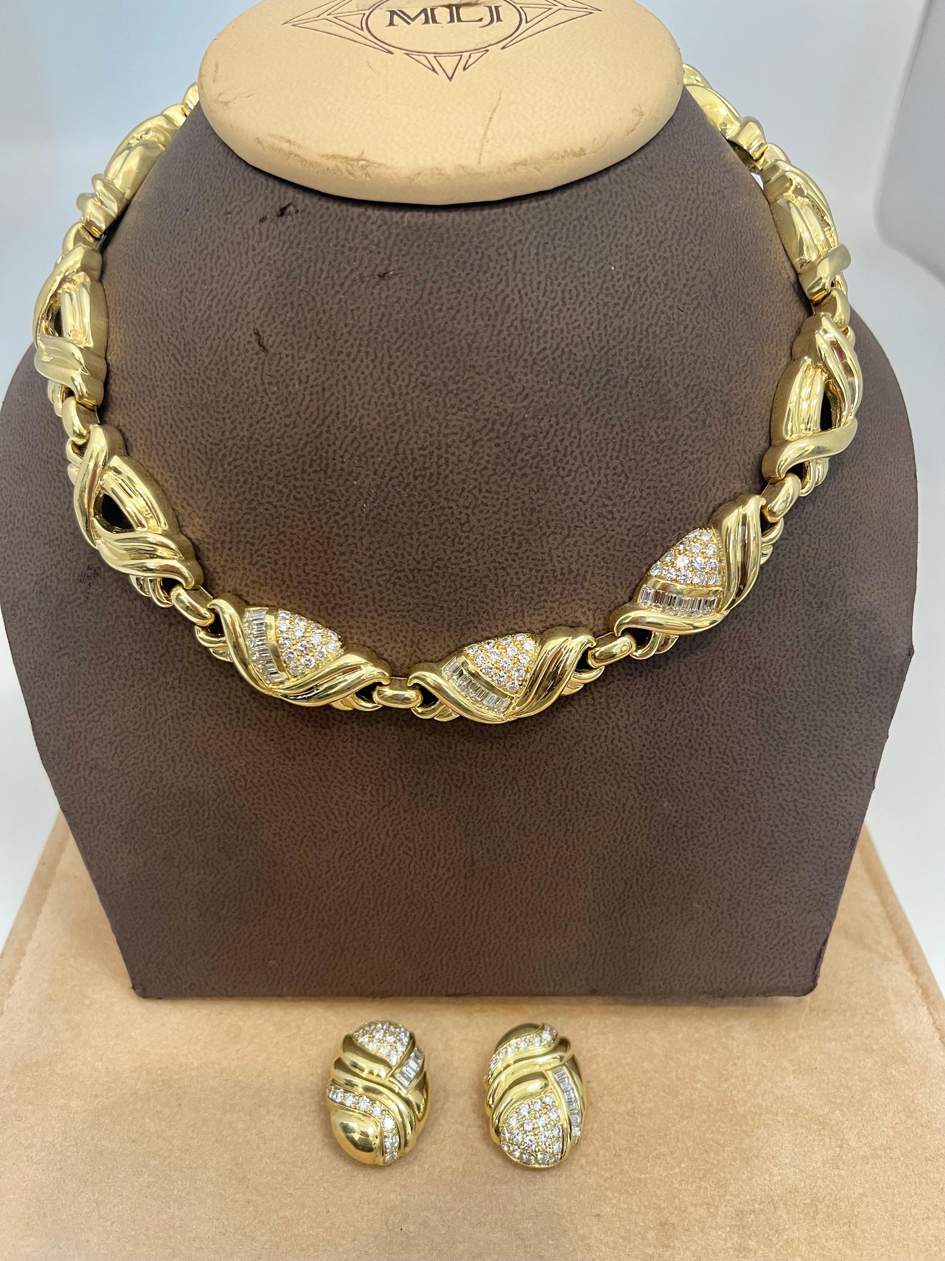 9 Carat Diamond Necklace & Earrings Bridal Suite 159 Gm 18 Karat Yellow Gold For Sale 3