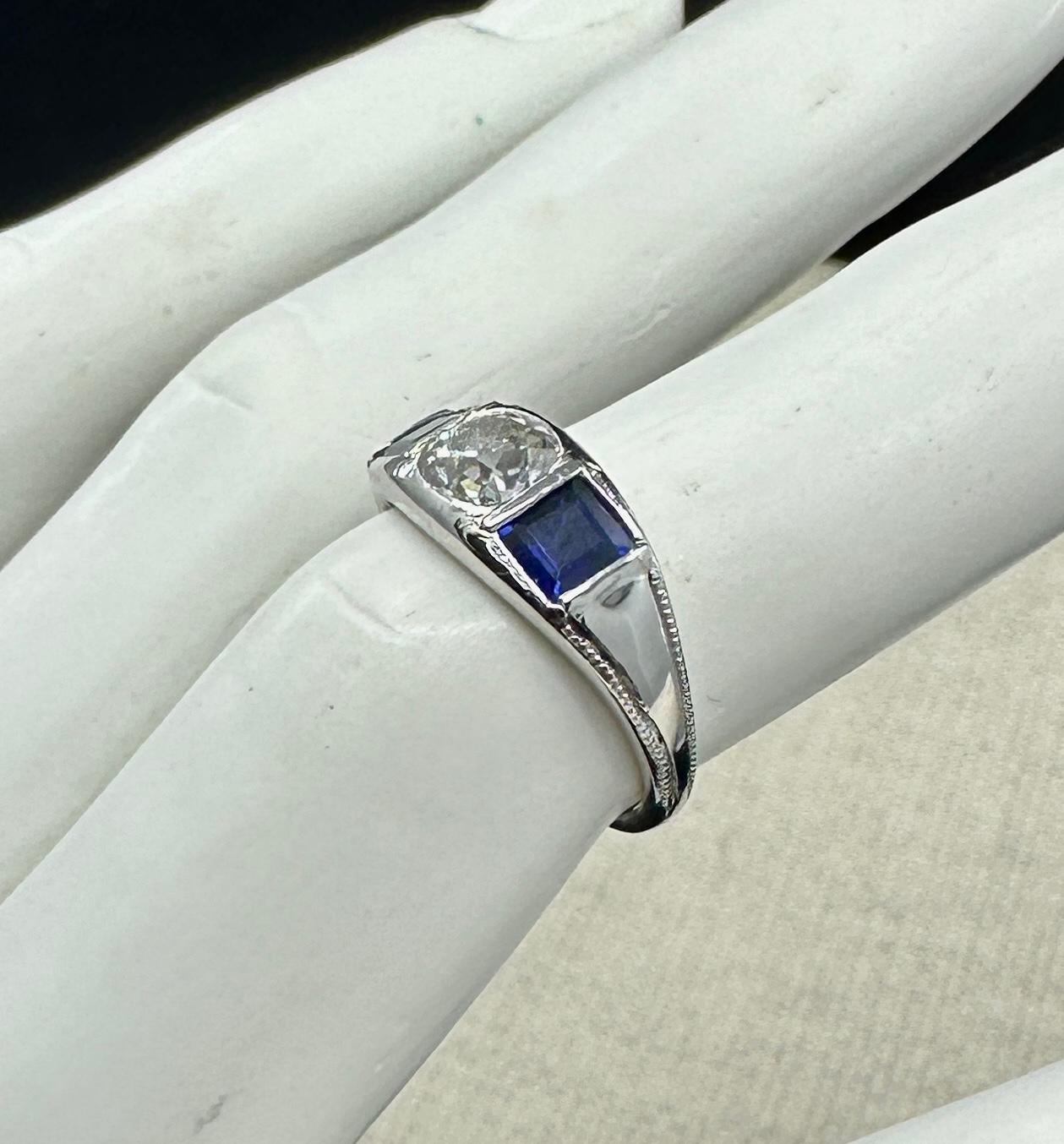 .9 Quilates Diamante Corte Princesa Zafiro Anillo de Compromiso en Platino Art Decó en venta 1