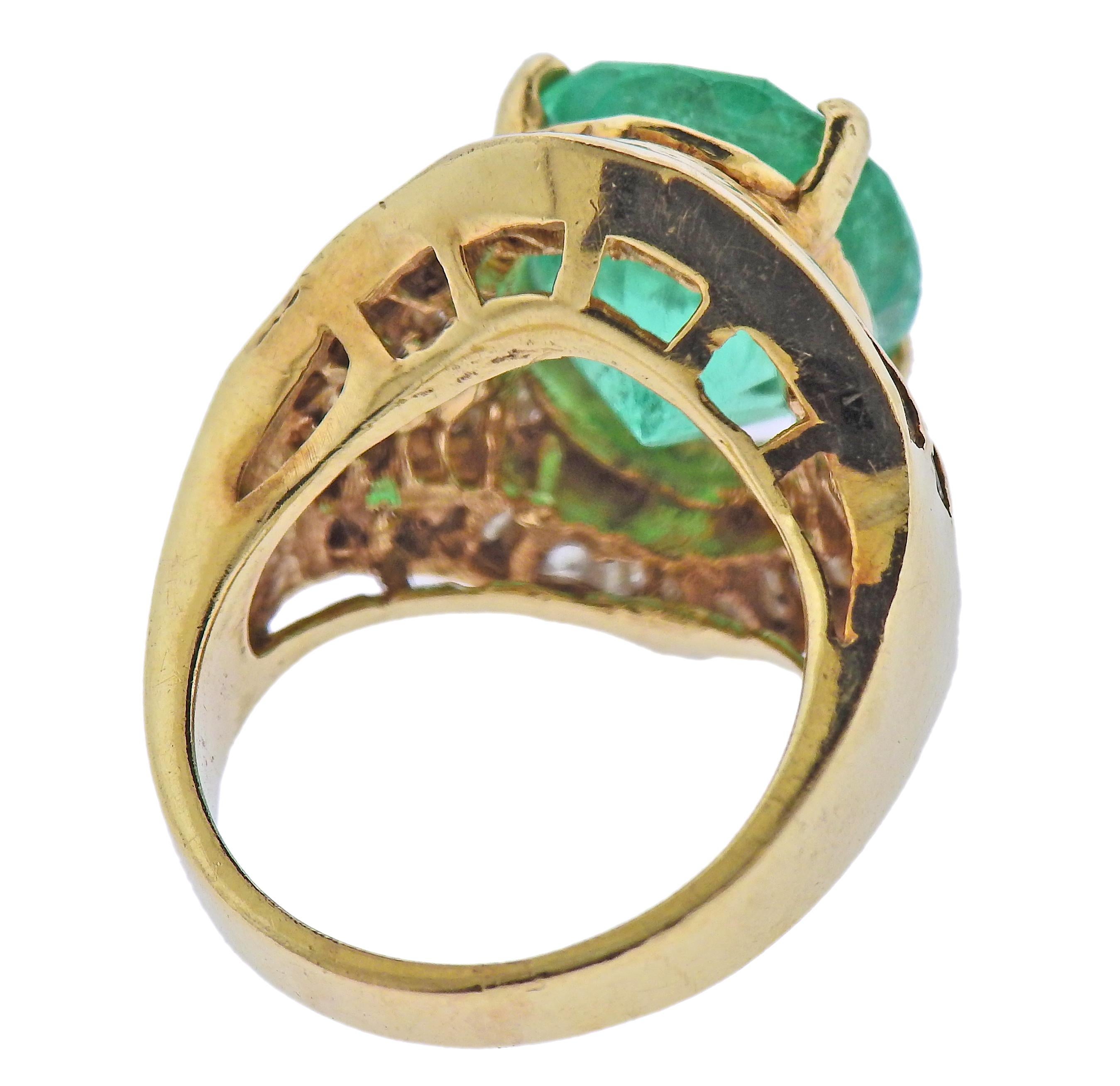 9 carat emerald ring