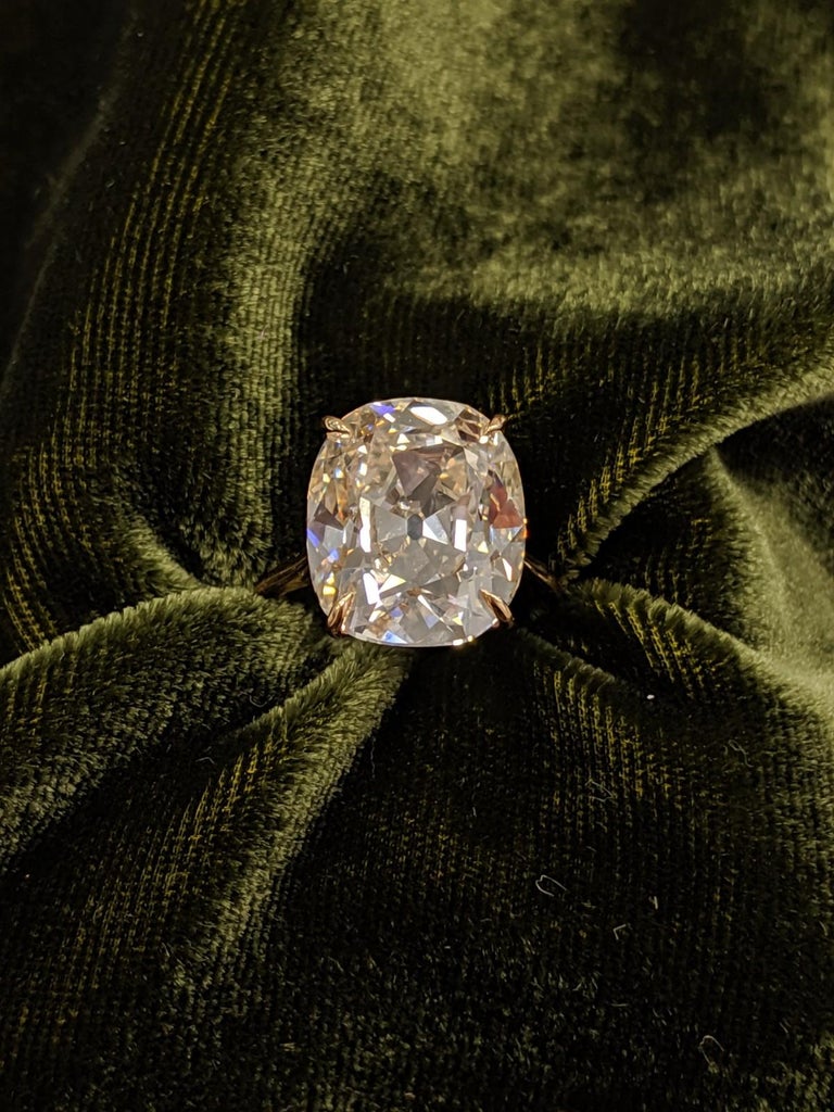 9 Carat Fancy Light Pinkish Orange Antique Cushion Cut Diamond Ring Type IIA In New Condition For Sale In New York, NY