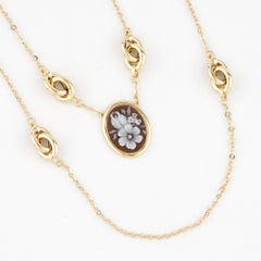 9 Carat Gold Beaded Necklace with Sea Shell Cameos