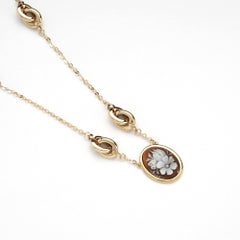 9 Carat Gold Beaded Necklace with Sea Shell Cameos