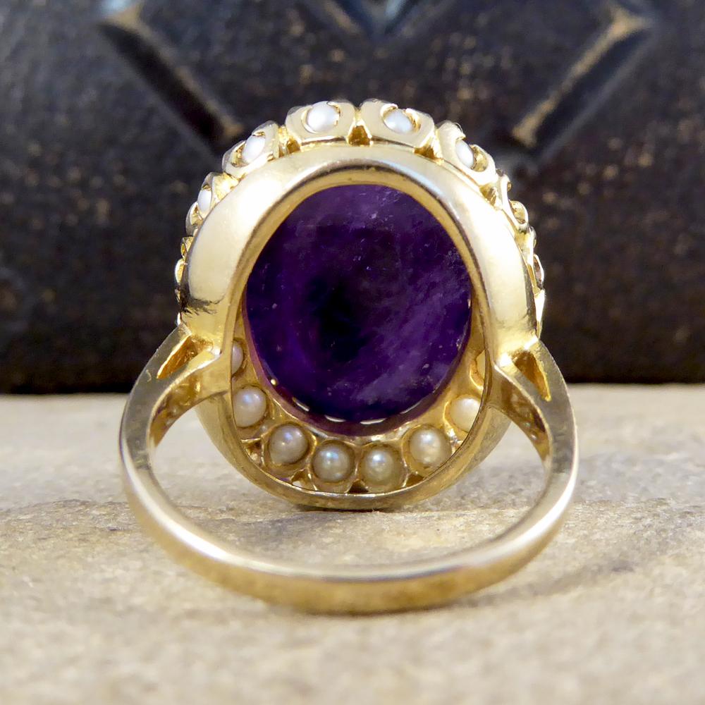 9 Carat Gold Cabochon Amethyst and Pearl Surround Ring In Good Condition In Yorkshire, West Yorkshire