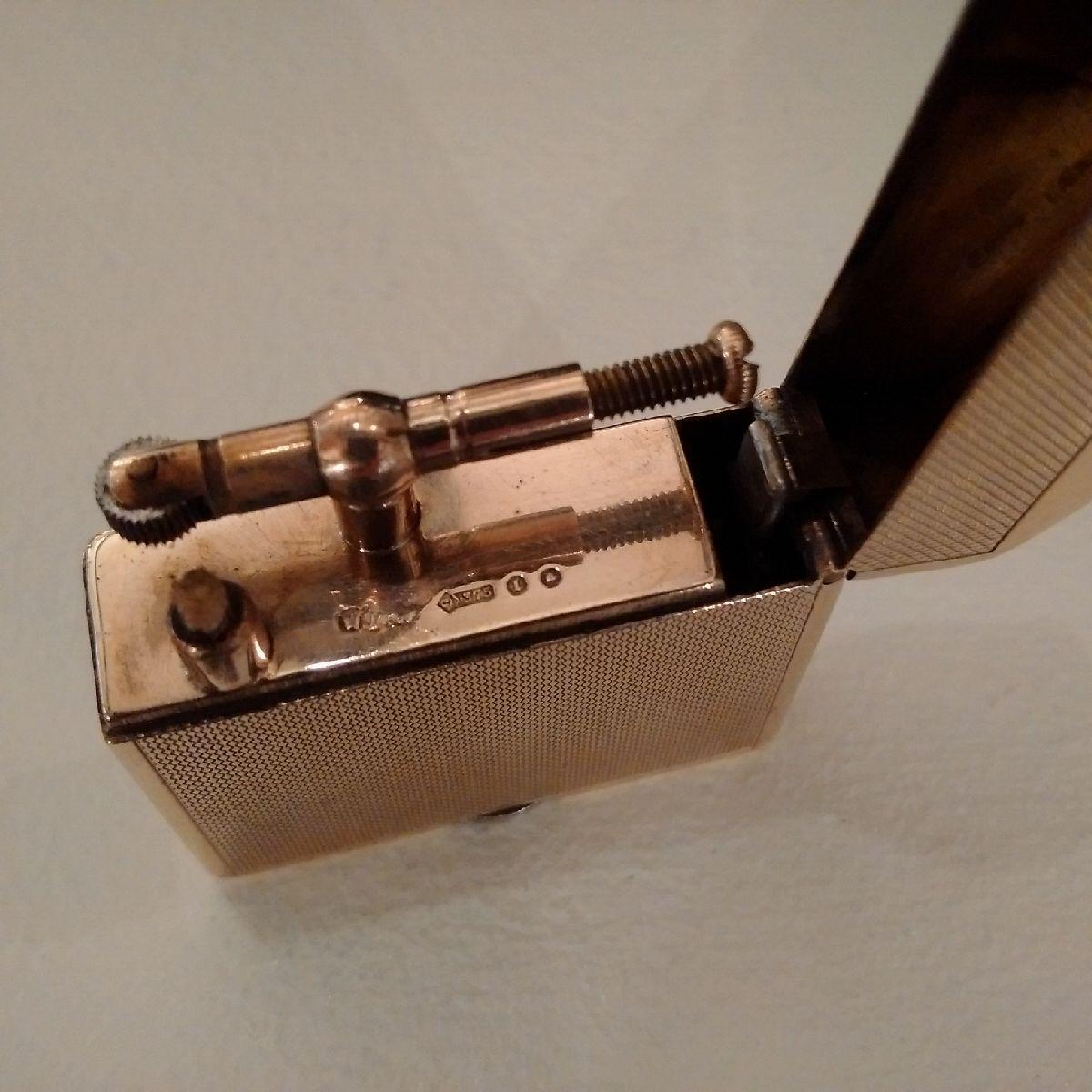 Art déco briquet Rolls Royce en or 9 carats:: Alfred Dunhill:: 1924