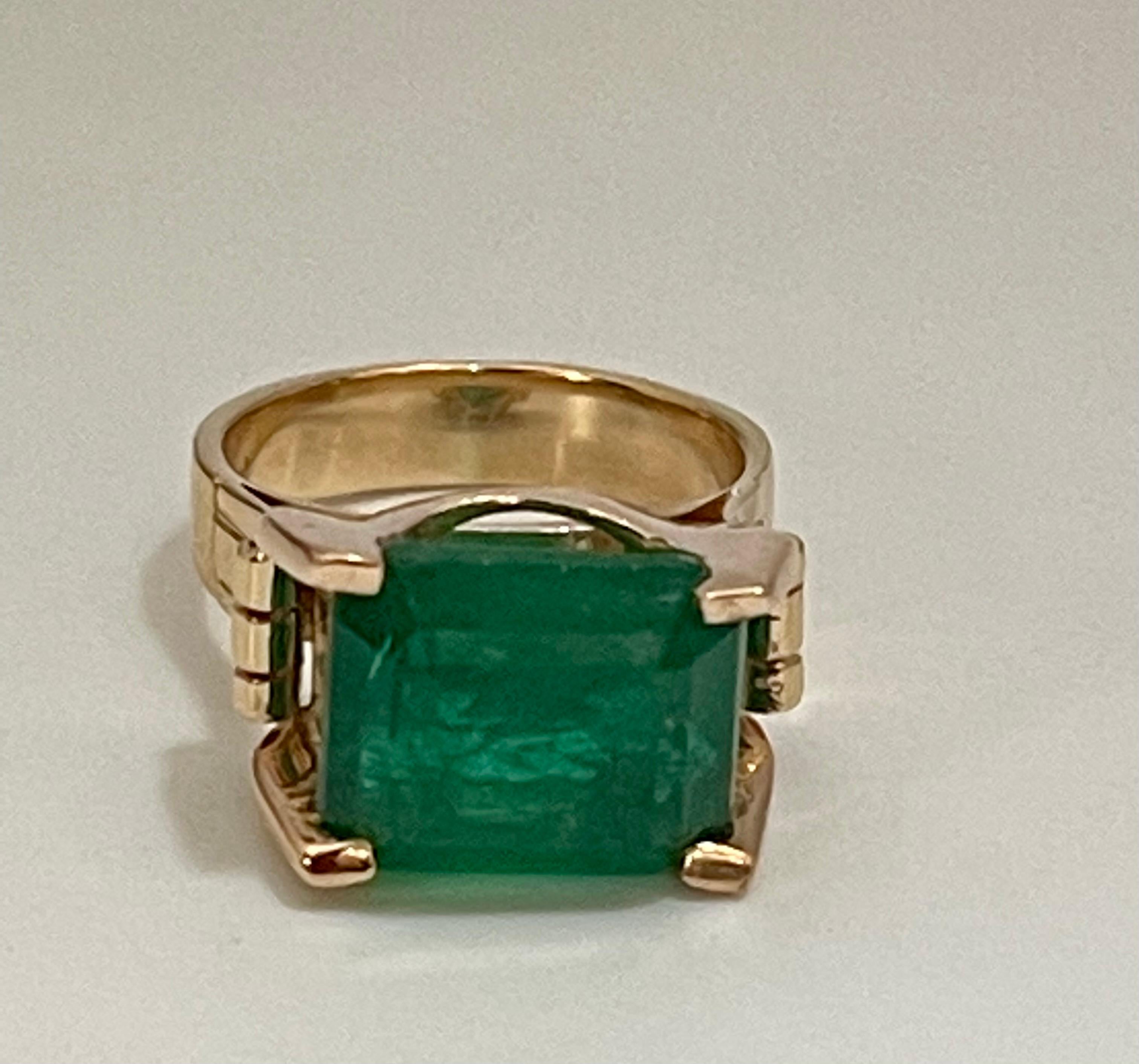 9 Karat natürlicher sambischer Smaragd im Smaragdschliff 14 Karat Gelbgold Unisex-Ring 12