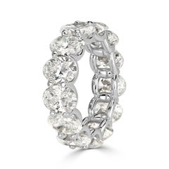 9 Carat Oval Band Brilliant White 18K White Gold Refined Grandeur High Jewellery