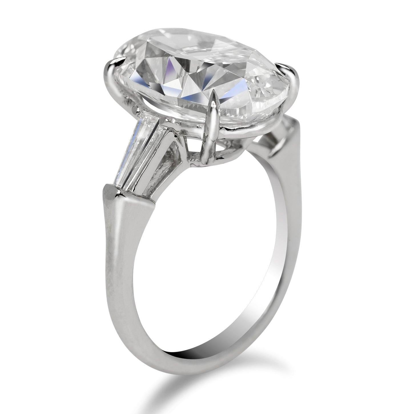 9 Karat Ovalschliff Diamant-Verlobungsring GIA zertifiziert E VVS2 im Zustand „Neu“ im Angebot in New York, NY