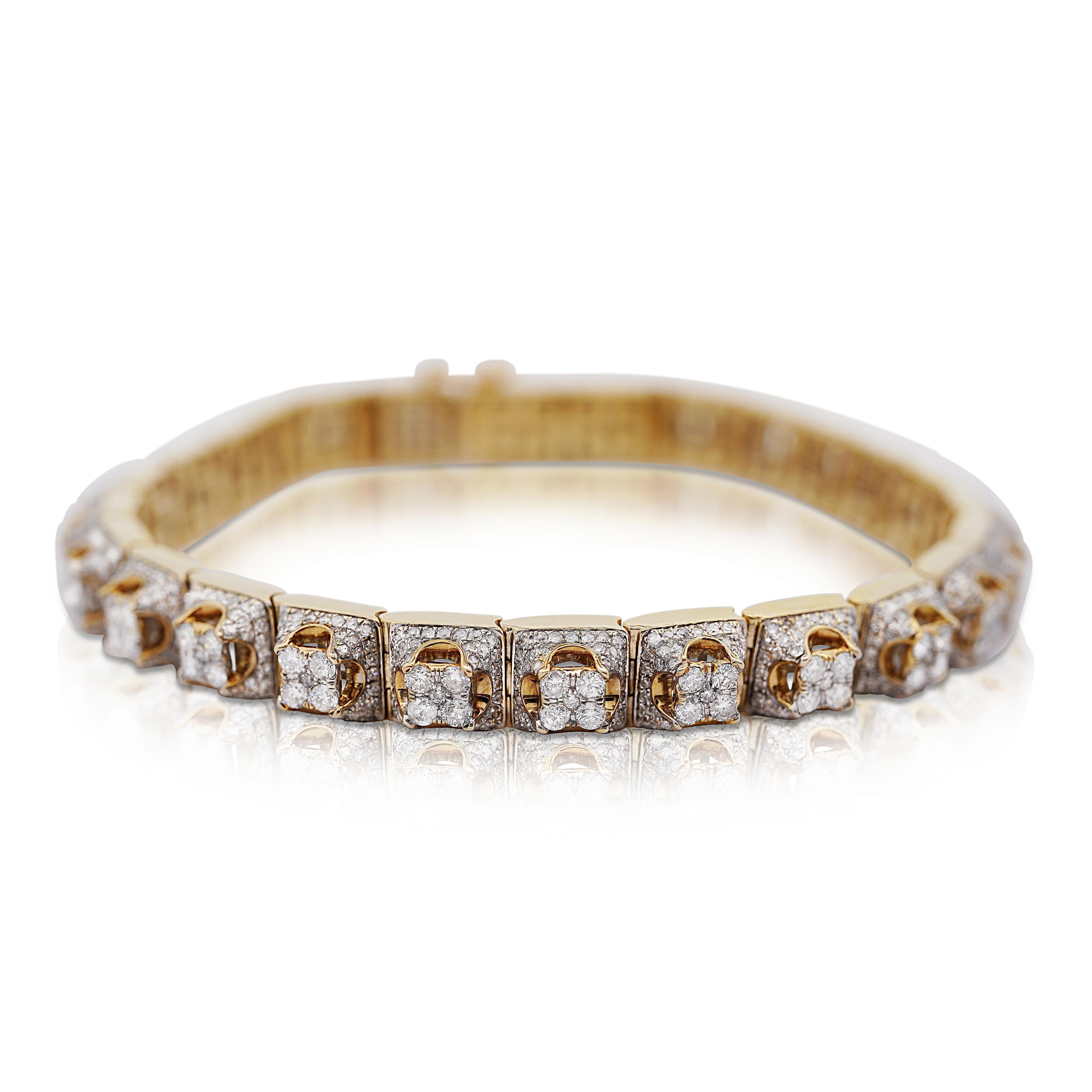 Moderno Bracciale quadrato da uomo in oro 14K con 9 carati e diamanti in pavé in vendita