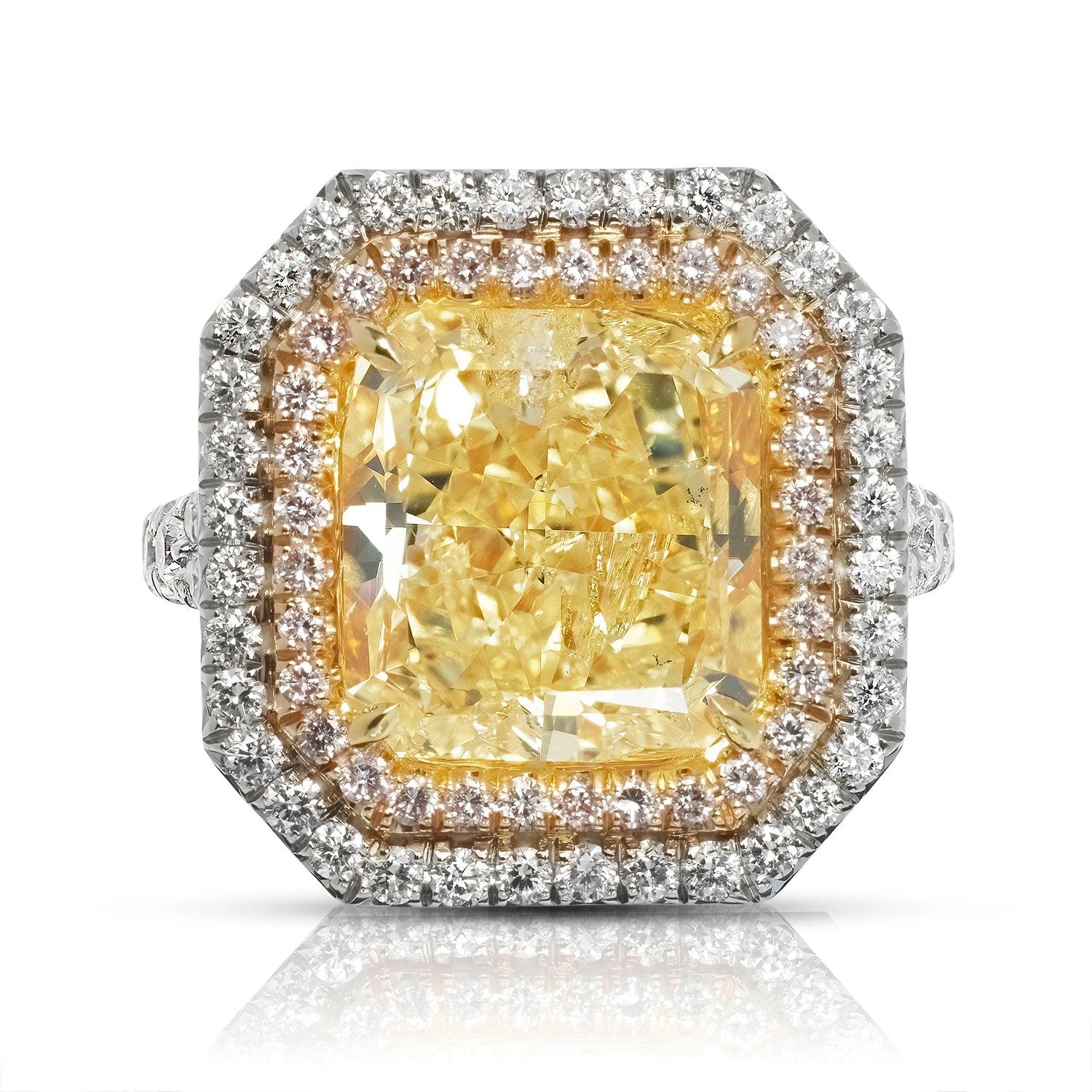 BAGUE DE FIANÇAILLES ARIANA EN DIAMANT PLATINE PAR MIKE NEKTA

GIA CERTIFIÉ
Diamant central :
Poids en carats : 7,1 carats
Nature : FIY NATURAL INTENSE YELLOW 
Le style :  RADIANT
Mesures : 10,8 x 10,0 x 6,7 mm

Anneau :
Métal : PLATINE &