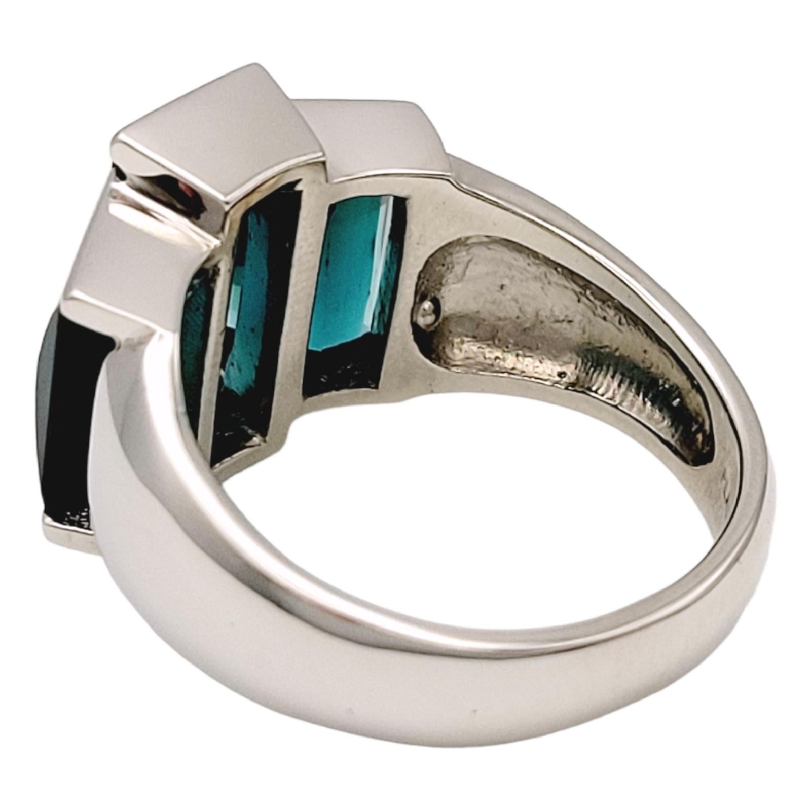 9 Carat Rectangular Step Cut Three Stone Tourmaline Cocktail Ring in Platinum In Good Condition For Sale In Scottsdale, AZ