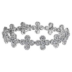 Bracelet à motifs floraux en diamants ronds et brillants de 9 carats certifiés
