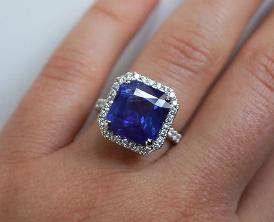 Emerald Cut 9 Carat Sapphire Emerald-Cut Halo Ring For Sale