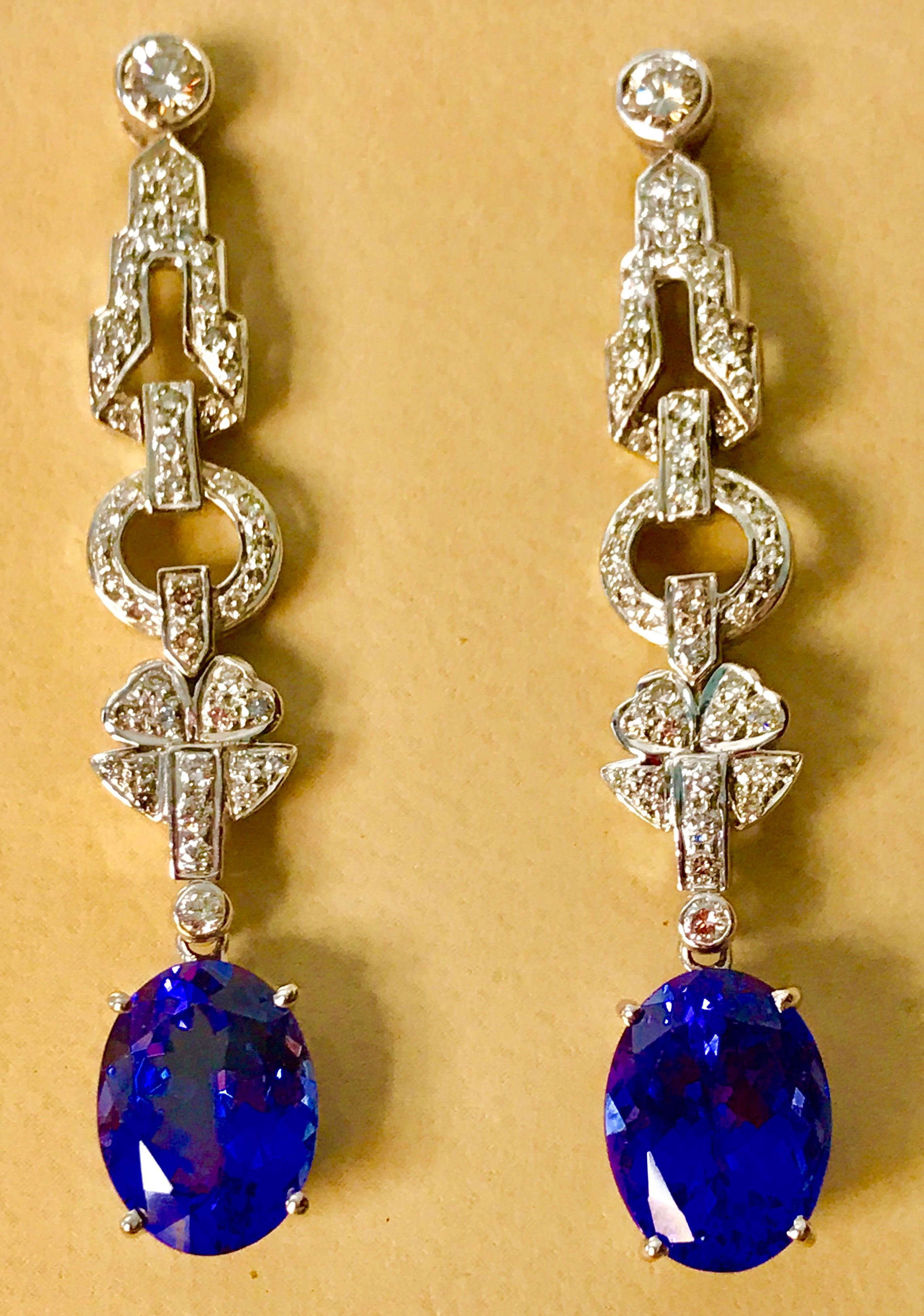 9 Carat Tanzanite & Diamond Hanging /Cocktail  Drop Earring 14 Karat White Gold In Excellent Condition In New York, NY