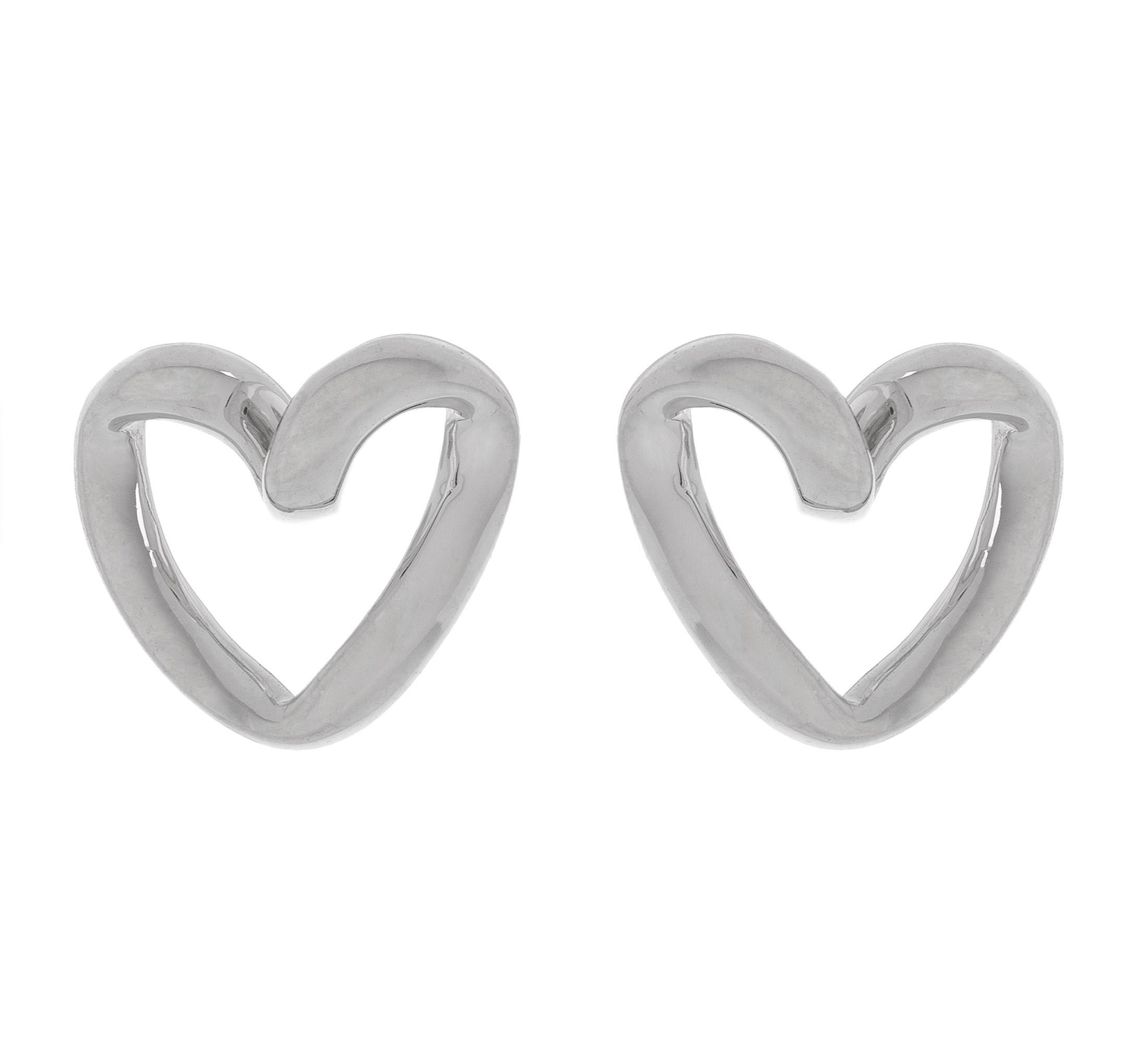 Modern 9 Carat White Gold Heart Pendant and Earrings Jewellery Set