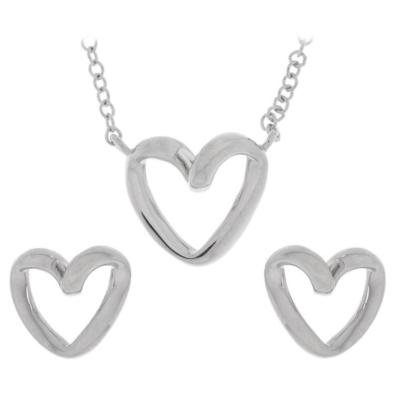 9 Carat White Gold Heart Pendant and Earrings Jewellery Set