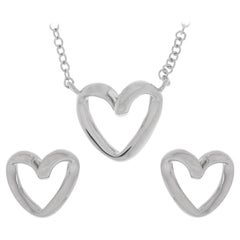 9 Carat White Gold Heart Pendant and Earrings Jewellery Set