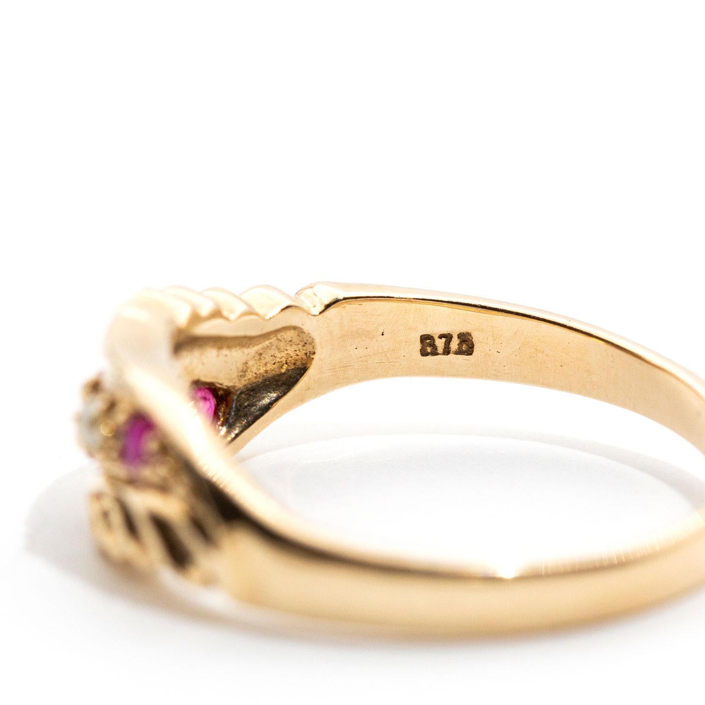 9 Carat Yellow Gold Round Red Ruby and Pearl Vintage Flat Band Ring In Good Condition In Hamilton, AU