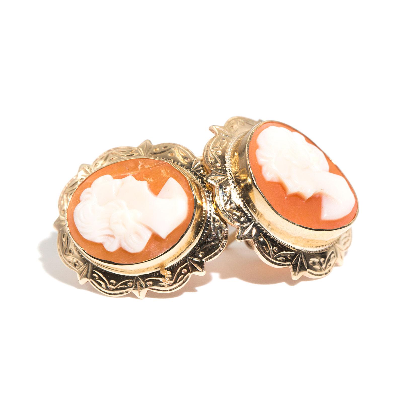 9 Carat Yellow Gold Shell Oval Cameo Earrings Circa 1900s 2