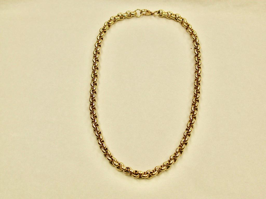 9 Ct Gold Belcher Necklace, 7 mm thick, 40 cm long, 1980's
Really heavy belcher link choker chain.
Weight 60.8 grams