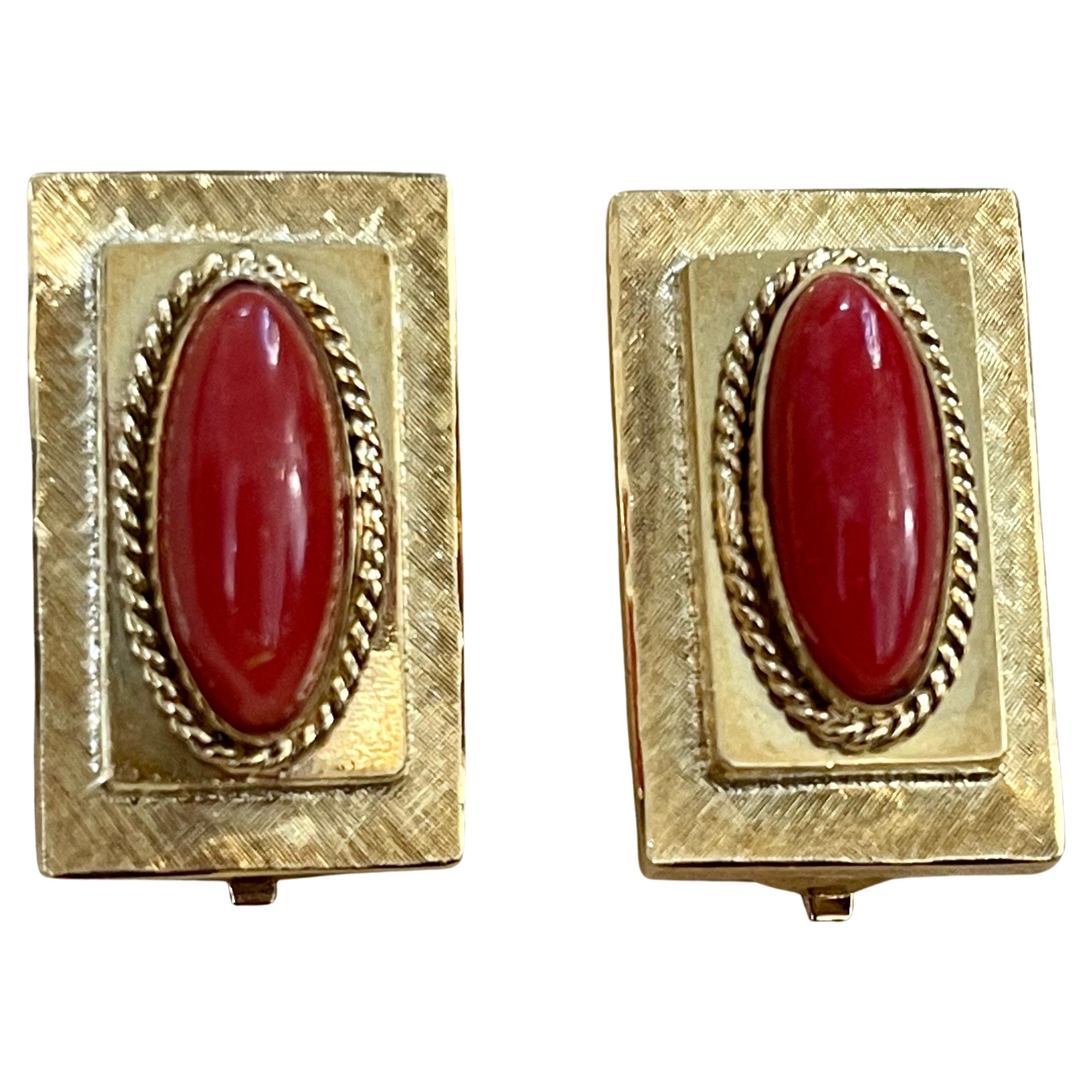 9 Ct Natural Red Coral Large Stud Earring in 18 Karat Yellow Gold, Clip on In Excellent Condition In New York, NY