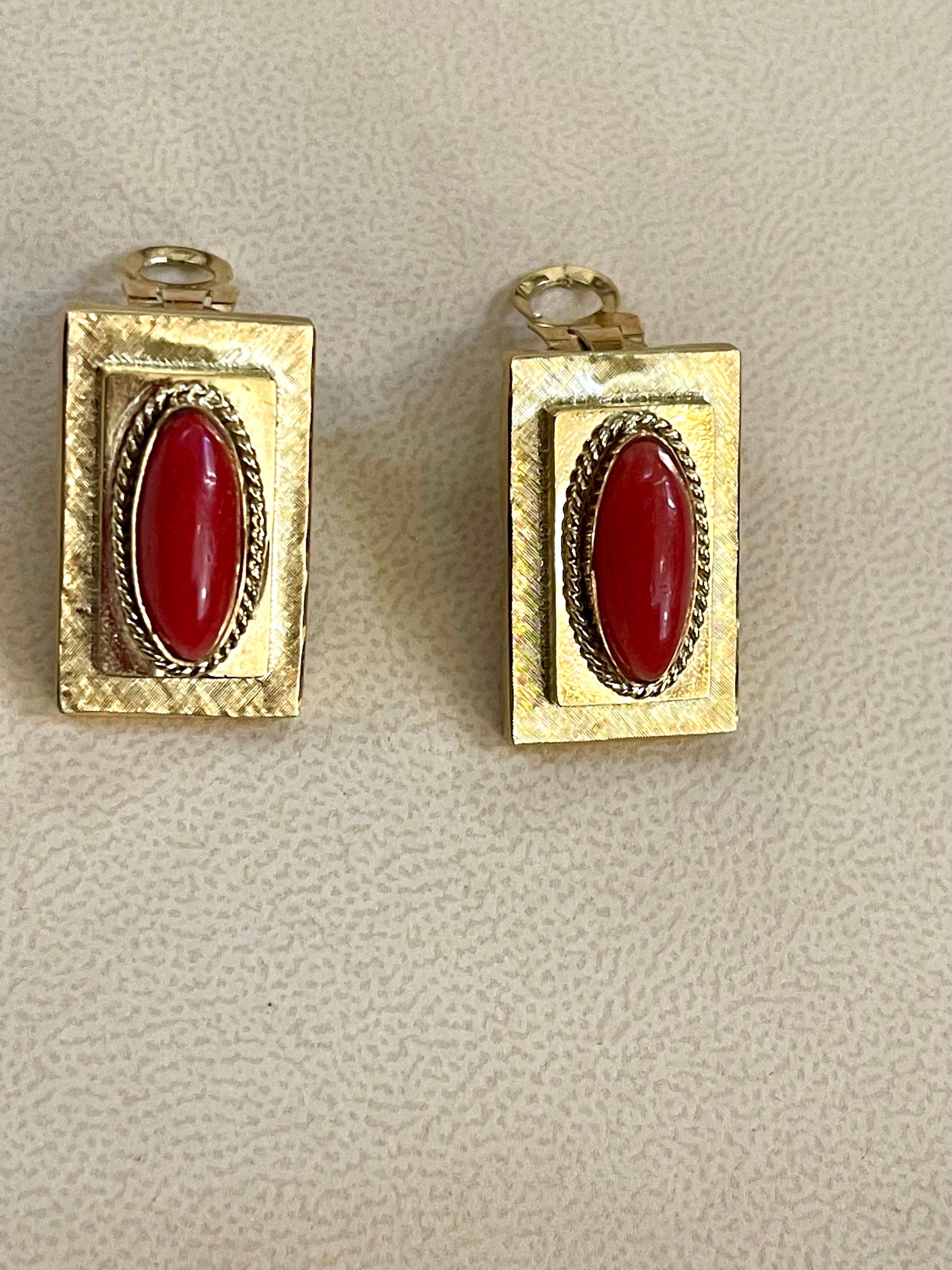 9 Ct Natural Red Coral Large Stud Earring in 18 Karat Yellow Gold, Clip on 3