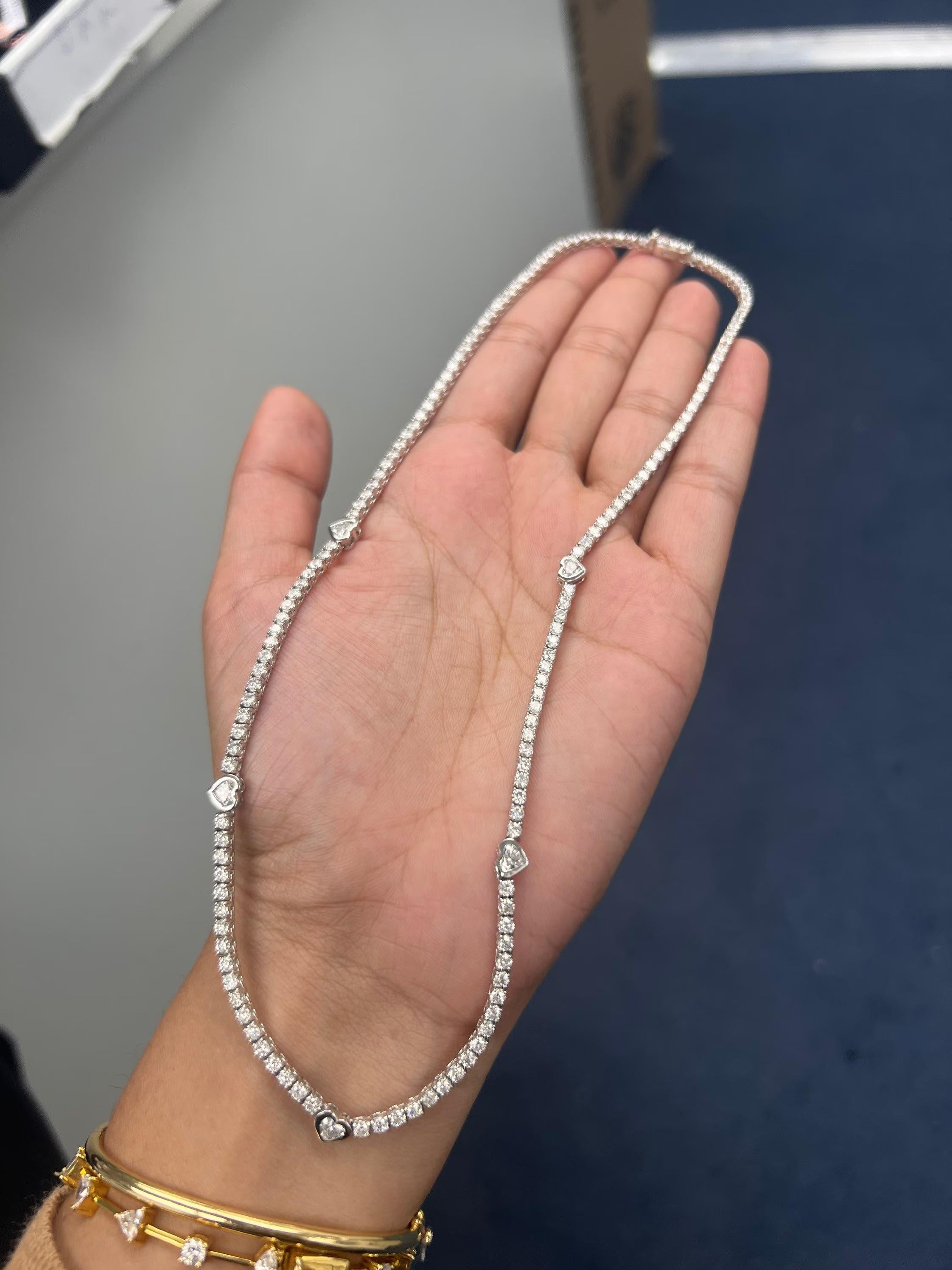 Metal Type: 14KT White Gold
Metal Weight:	17 grams 
Diamond Shape: Heart & Round Cut
Carat Weight: 9 Carat 
Color Grade: G-H
Clarity: SI1-SI2
Necklace Length: 17 Inch