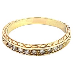 Bague à anneau en or jaune 14 carats avec 9 diamants