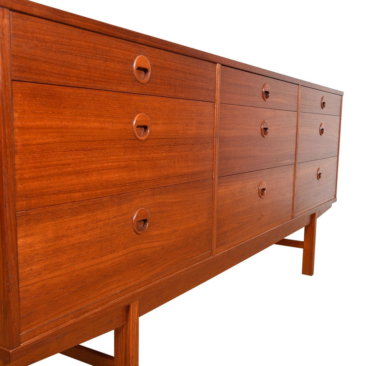 Falegnameria Credenza 9 cassetti in teak di Folke Ohlsson per Dux in vendita
