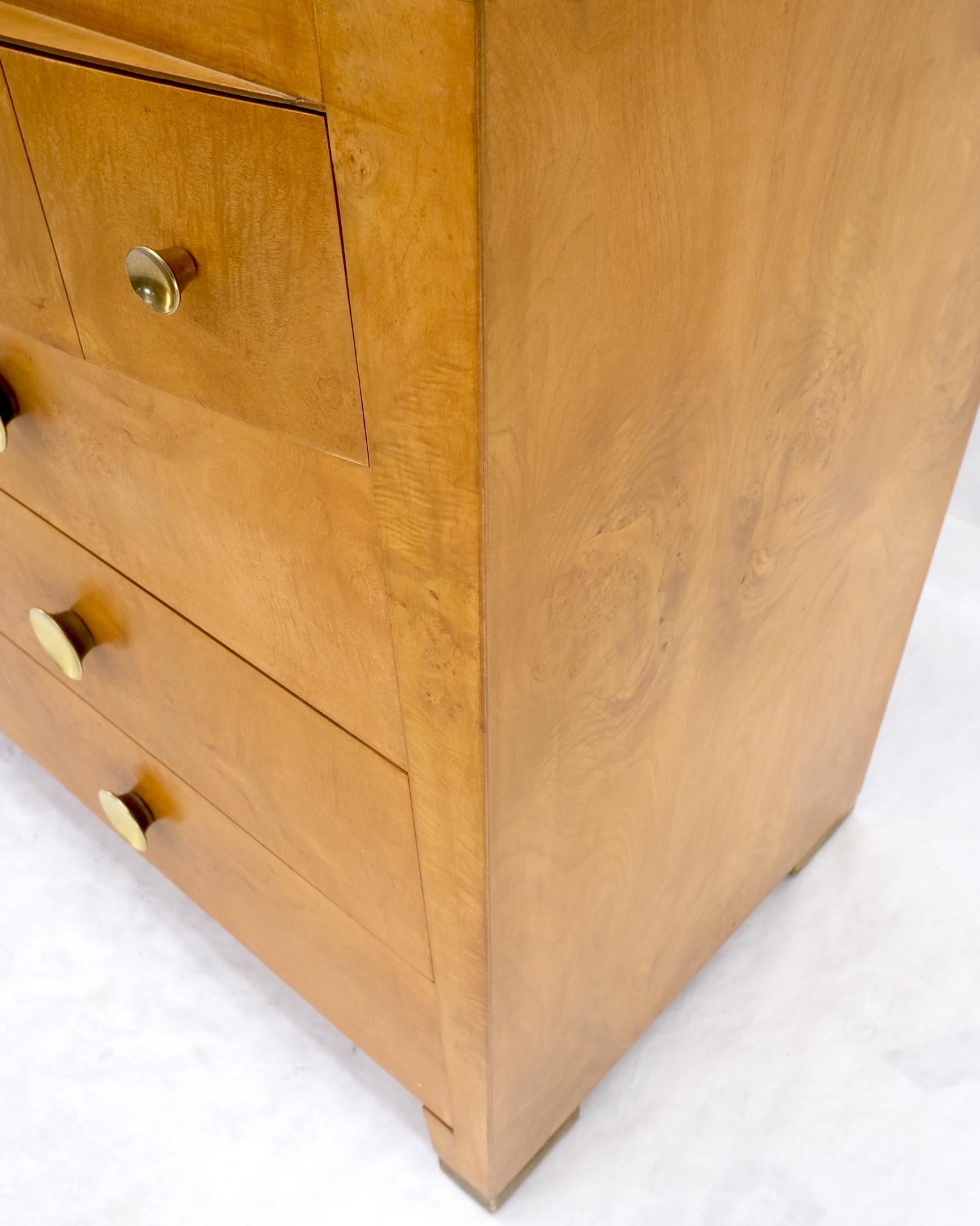 9 Drawers Art Deco Mid-Century Modern Burl Wood Bow Front Dresser Brass Pulls  For Sale 3