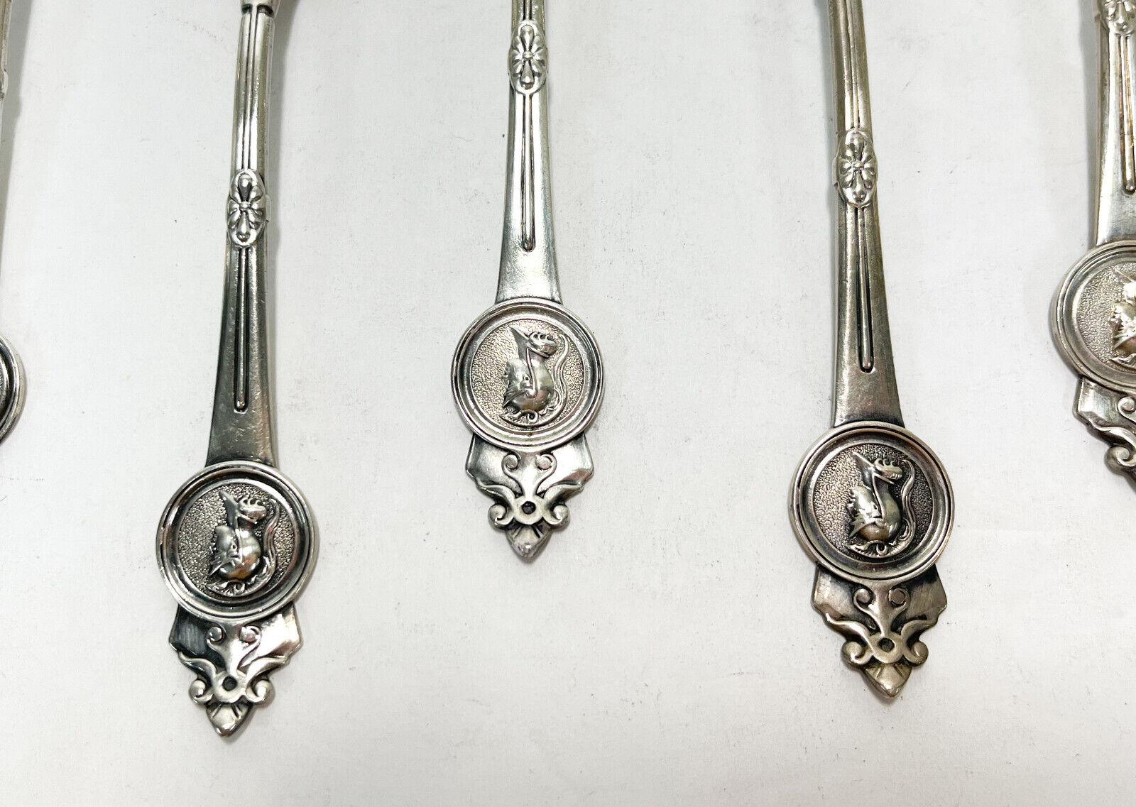  9 Gorham sterling silver medallion teaspoons, Late 19th Century. Etched flowers with an etched warrior figure to the finial. Gorham hallmark to the verso handle.

Additional Information: 
Type: Teaspoons
Weight Approx., 7.8 ozt
Dimension:  6 inches