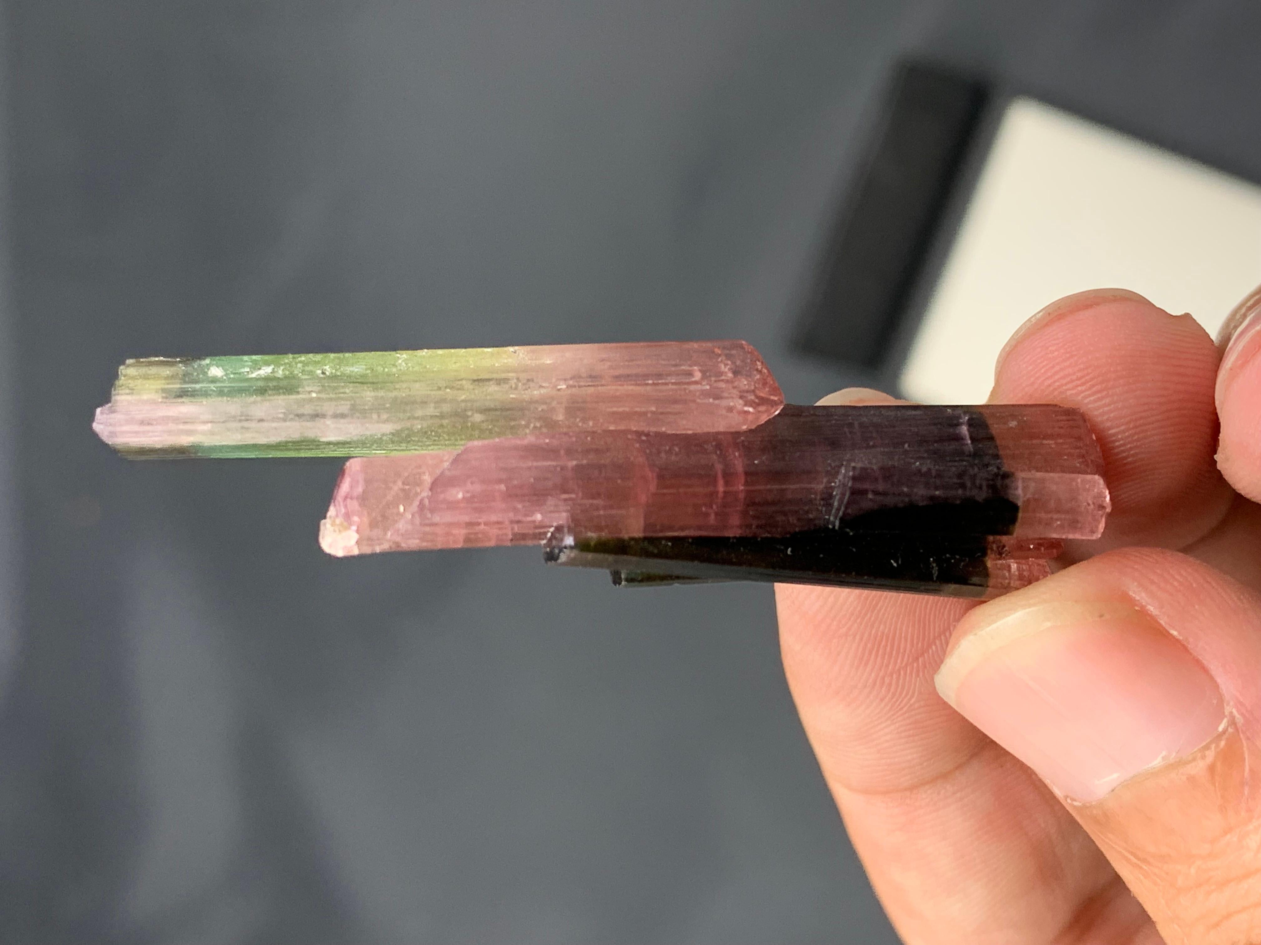 9 grammi di tormalina rosa e verde bi-colore dall'Afghanistan in vendita 2