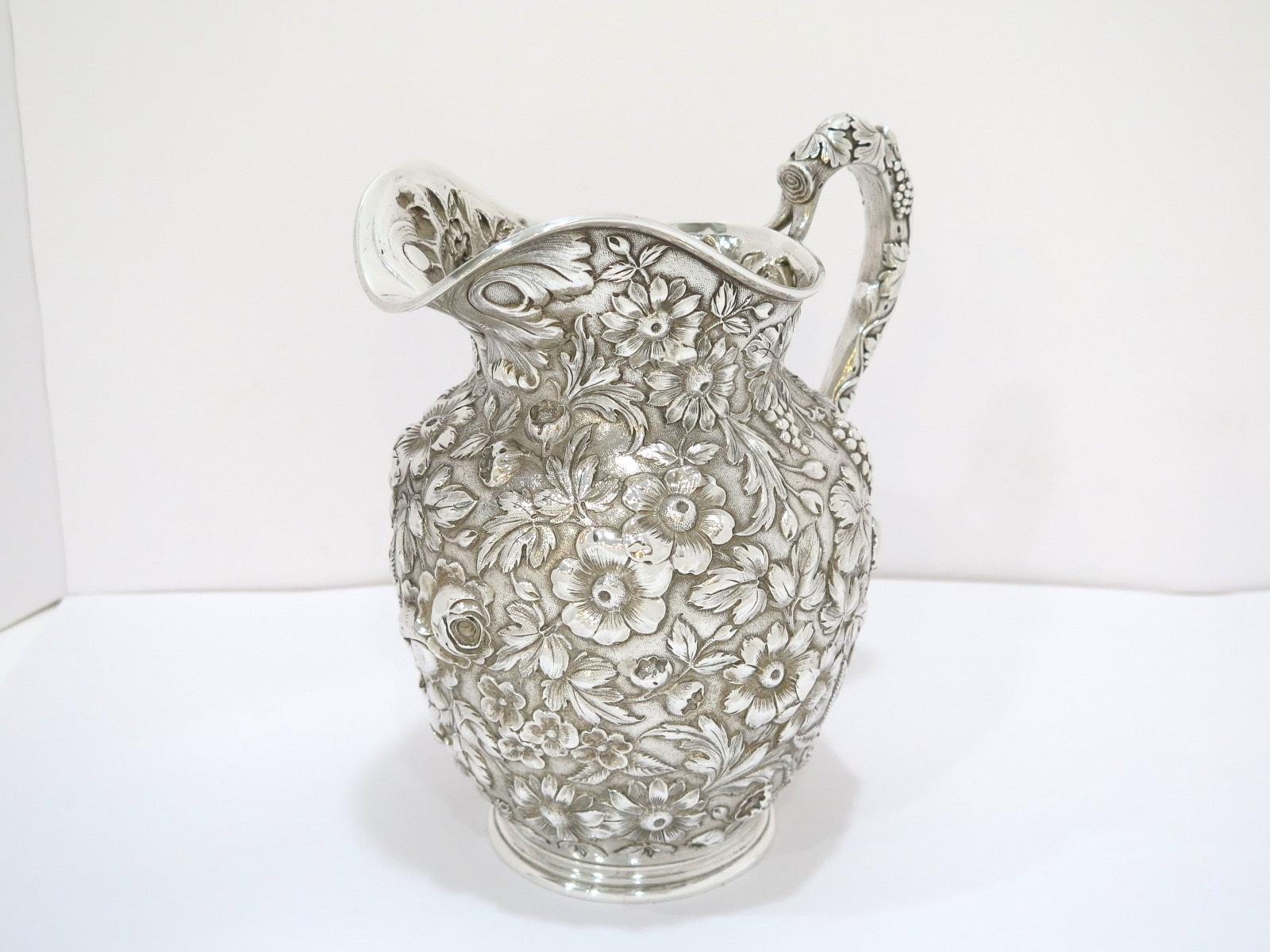 American 9 in - Sterling Silver Jenkins & Jenkins Antique Floral Repousse Pitcher For Sale