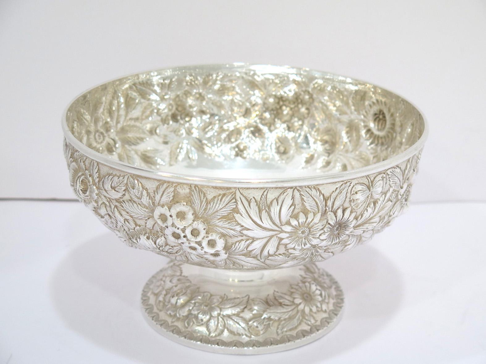 Weight: 24 toz

Hand Decorated
