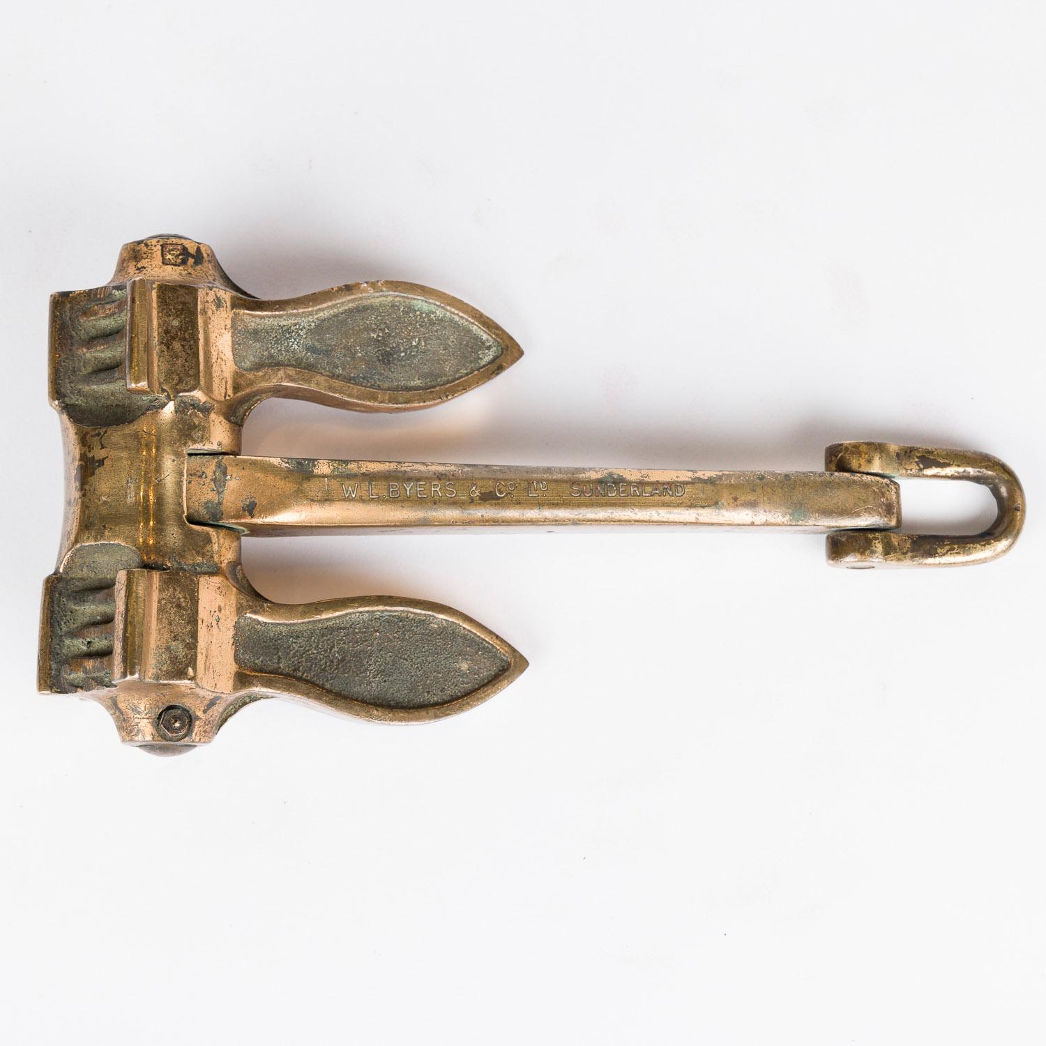 9 inch brass model of a Byers of Sunderland Admiralty pattern stockless anchor In Good Condition In London, GB
