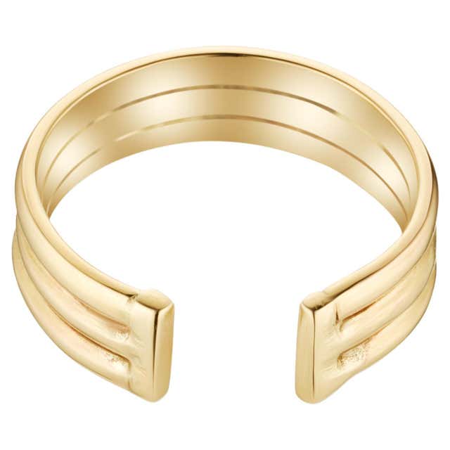 14 Karat Yellow Gold Fingermate Adjustable Ring For Sale At 1stDibs 14-karat-yellow-gold-fingermate-adjustable-ring-for-sale-at-1stdibs
