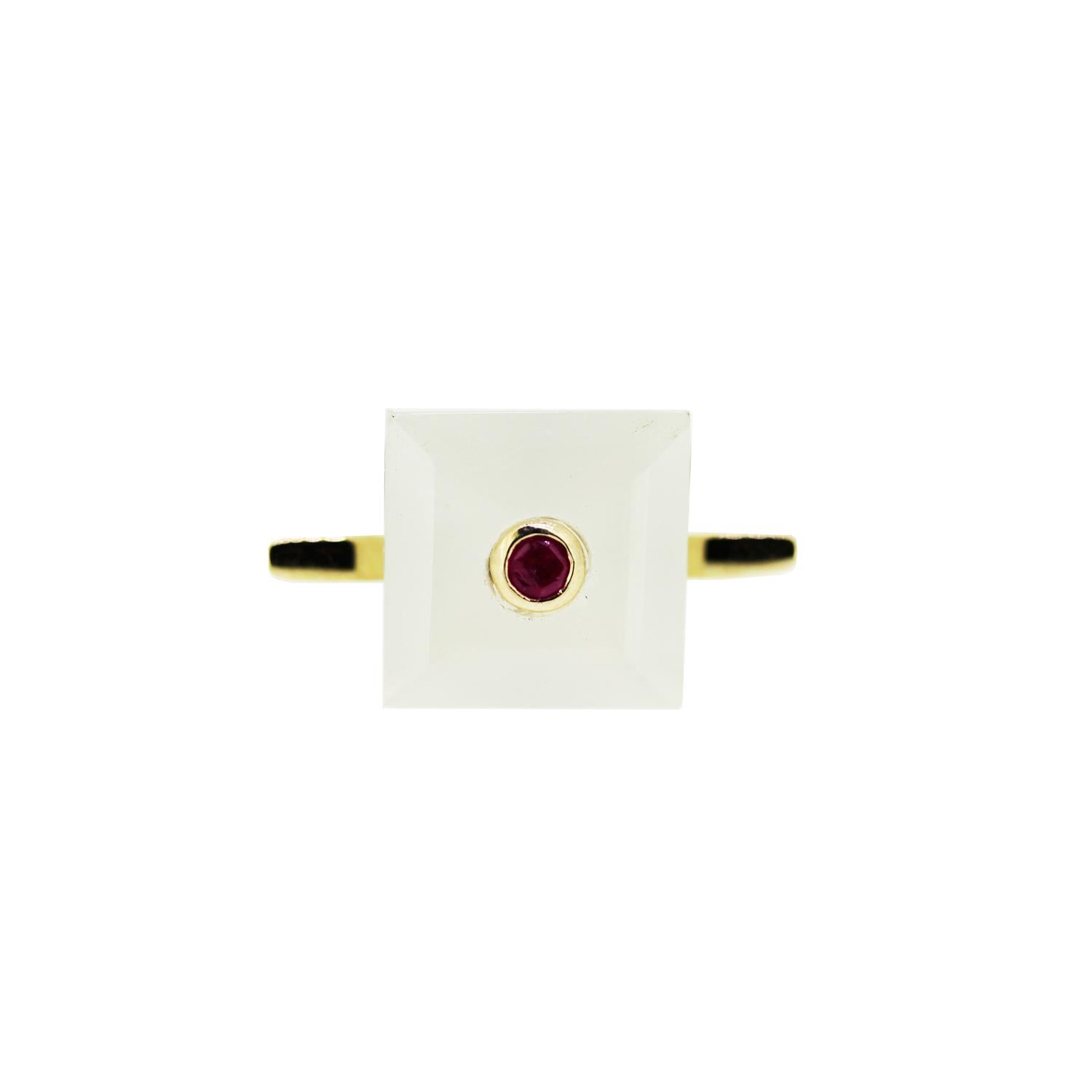 Contemporary MAIKO NAGAYAMA Ruby and Square White Chalcedony 9K British Yellow Gold Studs For Sale