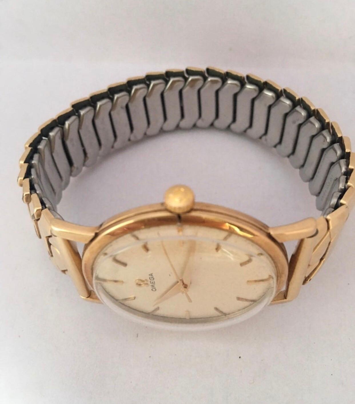 9 Karat Gold and Rolled Gold Bracelet 1960s Omega Mechanical Watch For Sale 2