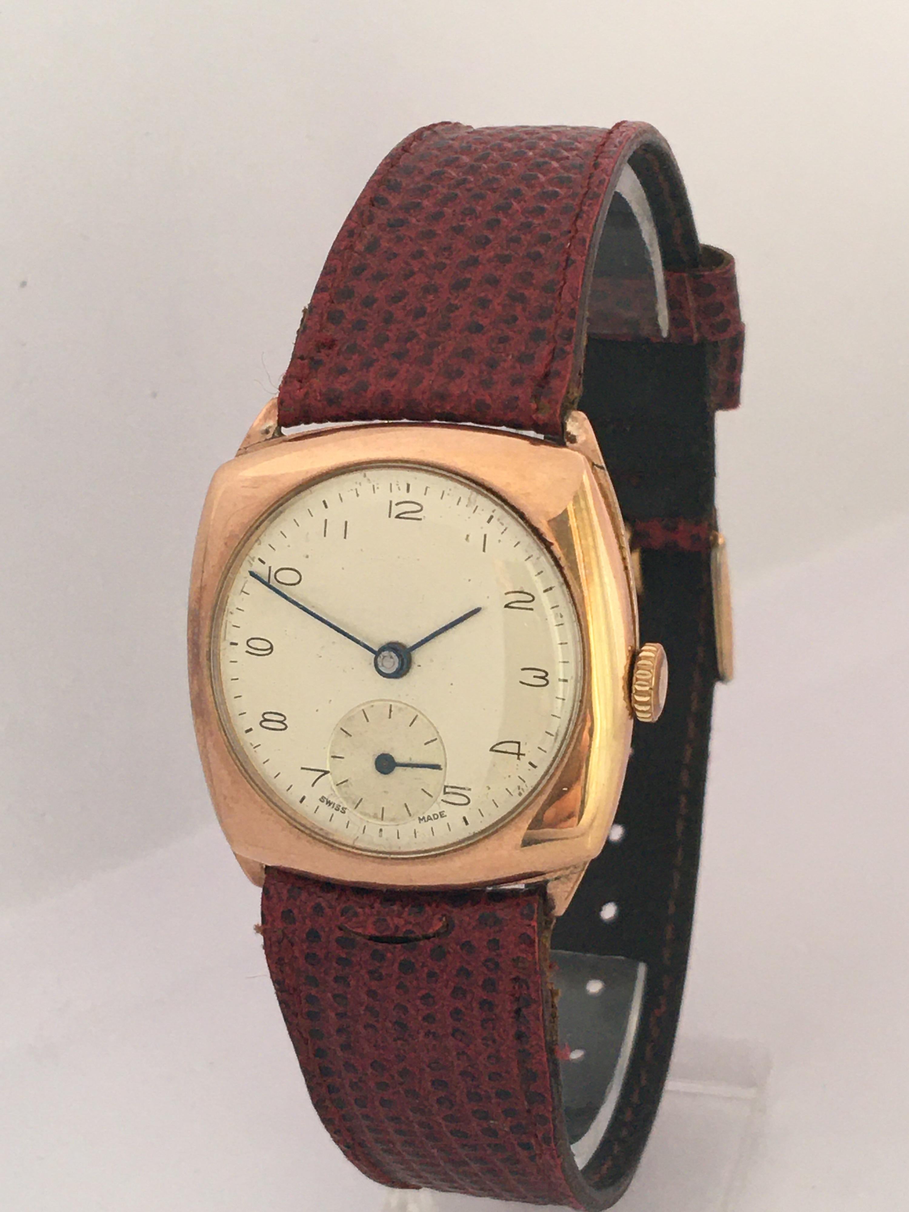 9 Karat Gold Vintage 1950s Cushion Shape Mechanical Watch For Sale 8