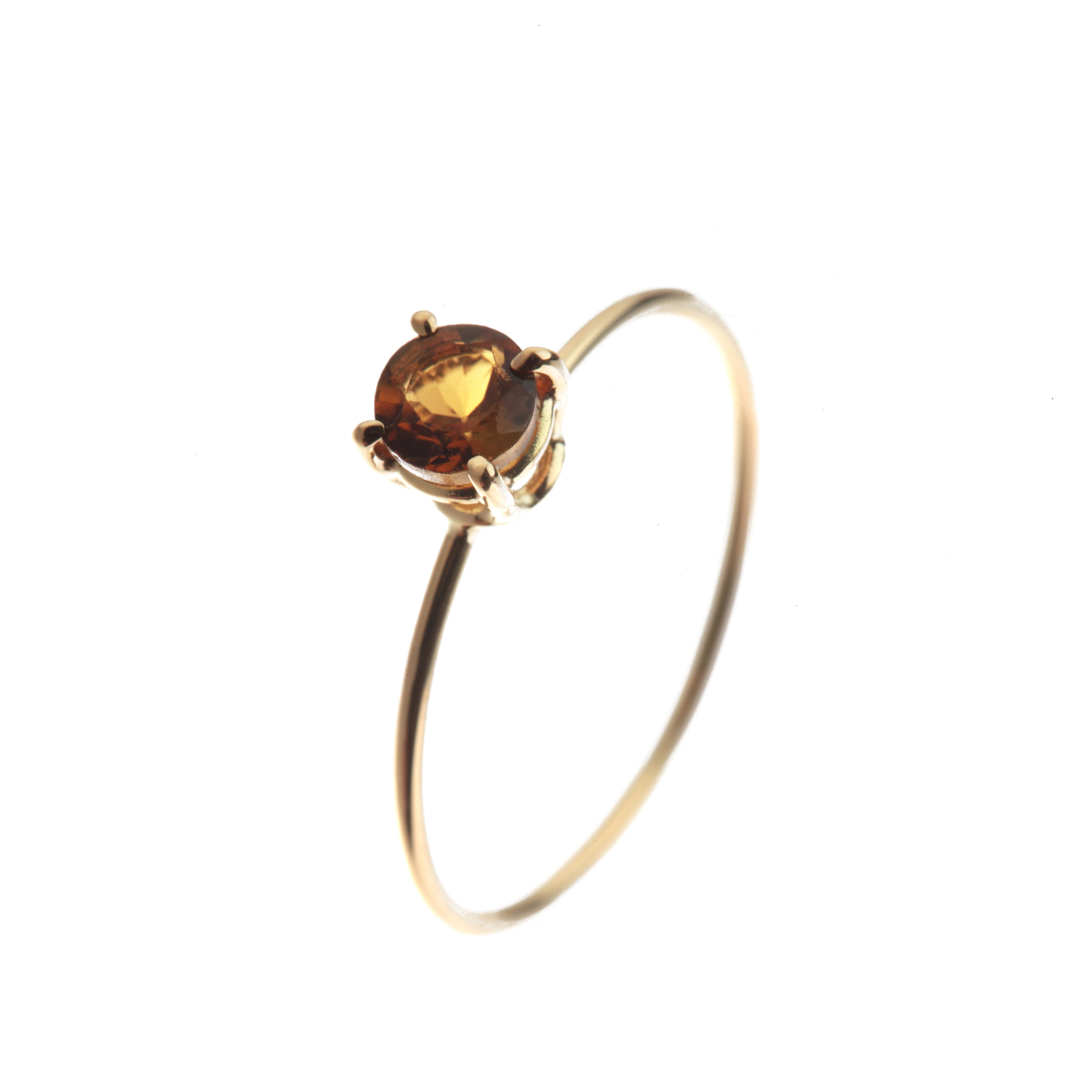Bague en or 9 carats avec tourmaline jaune Bague de cocktail chic et moderne faite à la main Pour femmes en vente