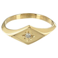 9 Karat Recycled Yellow Gold Diamond Signet Ring