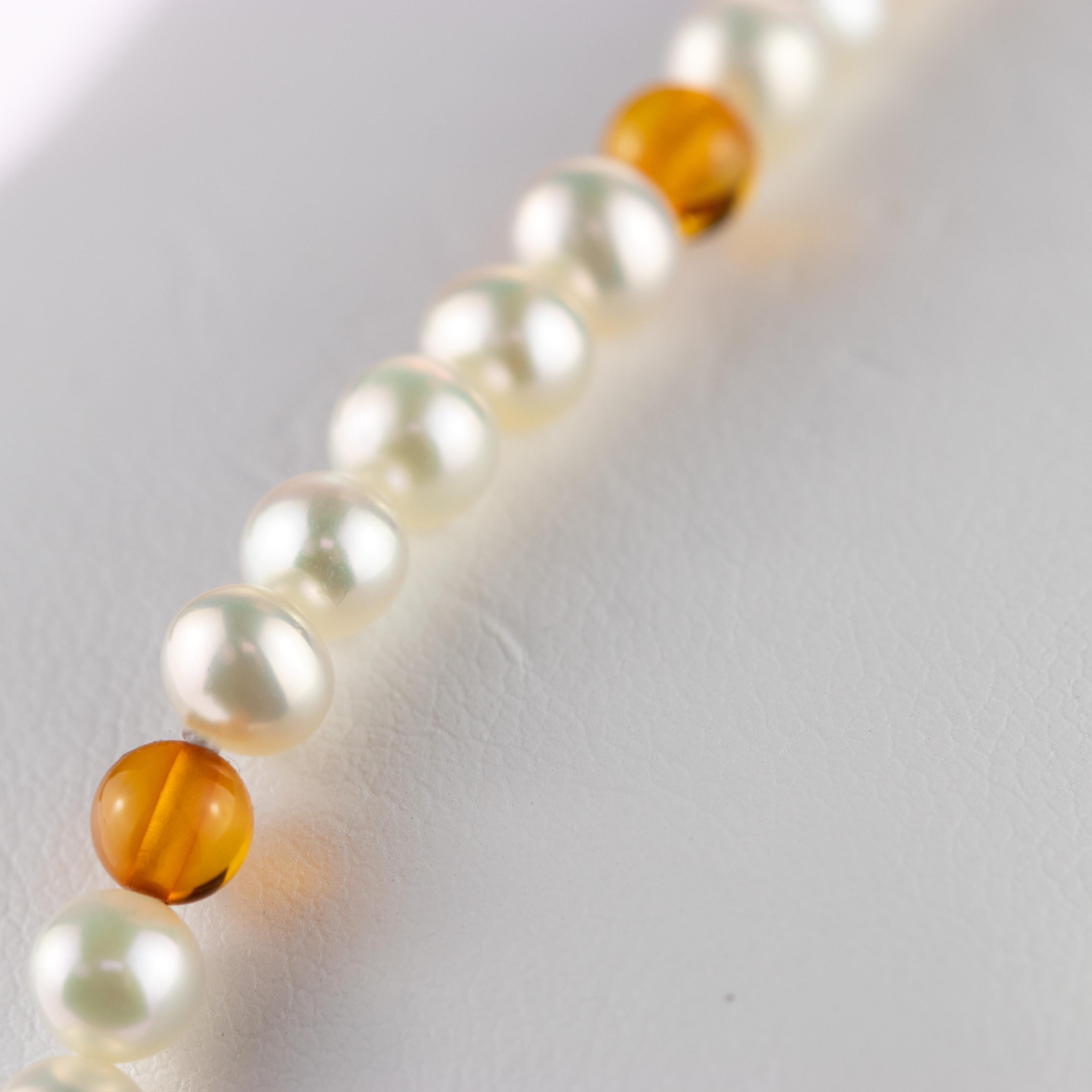9 Karat Rose Gold Freshwater Pearls Baltic Amber Rondelle Beaded Bracelet In New Condition For Sale In Milano, IT