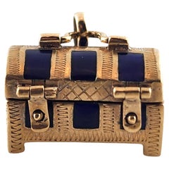 Charm a forma di petto in oro giallo 9 carati con smalto blu #18774